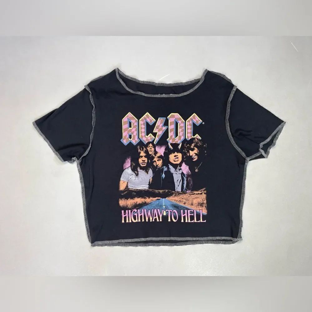 ACDC Highway To Hell Retro Crop Graphic T-shirt Women Large Black Music